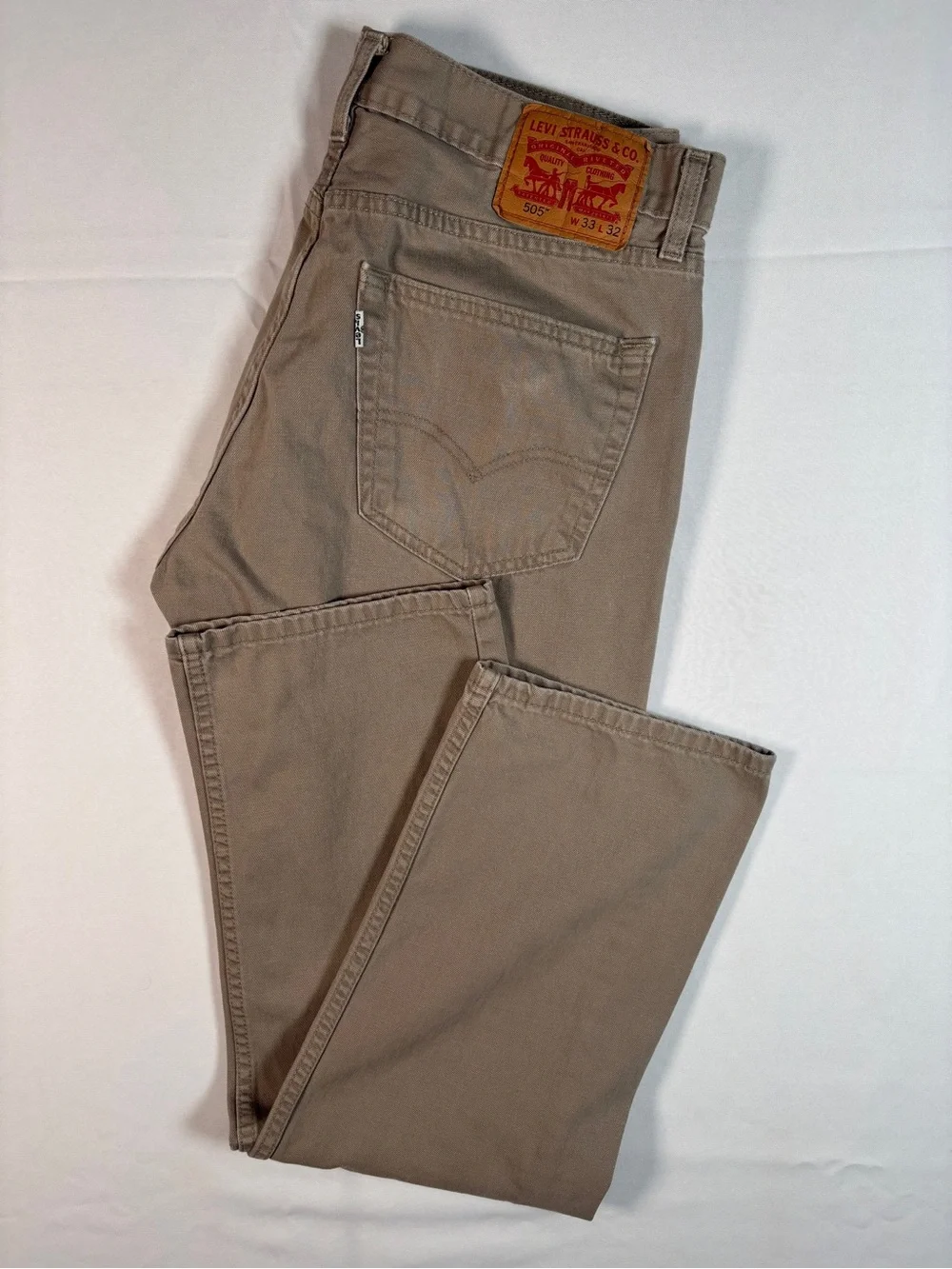 Levi's Men's Khaki Straight-Leg Chinos